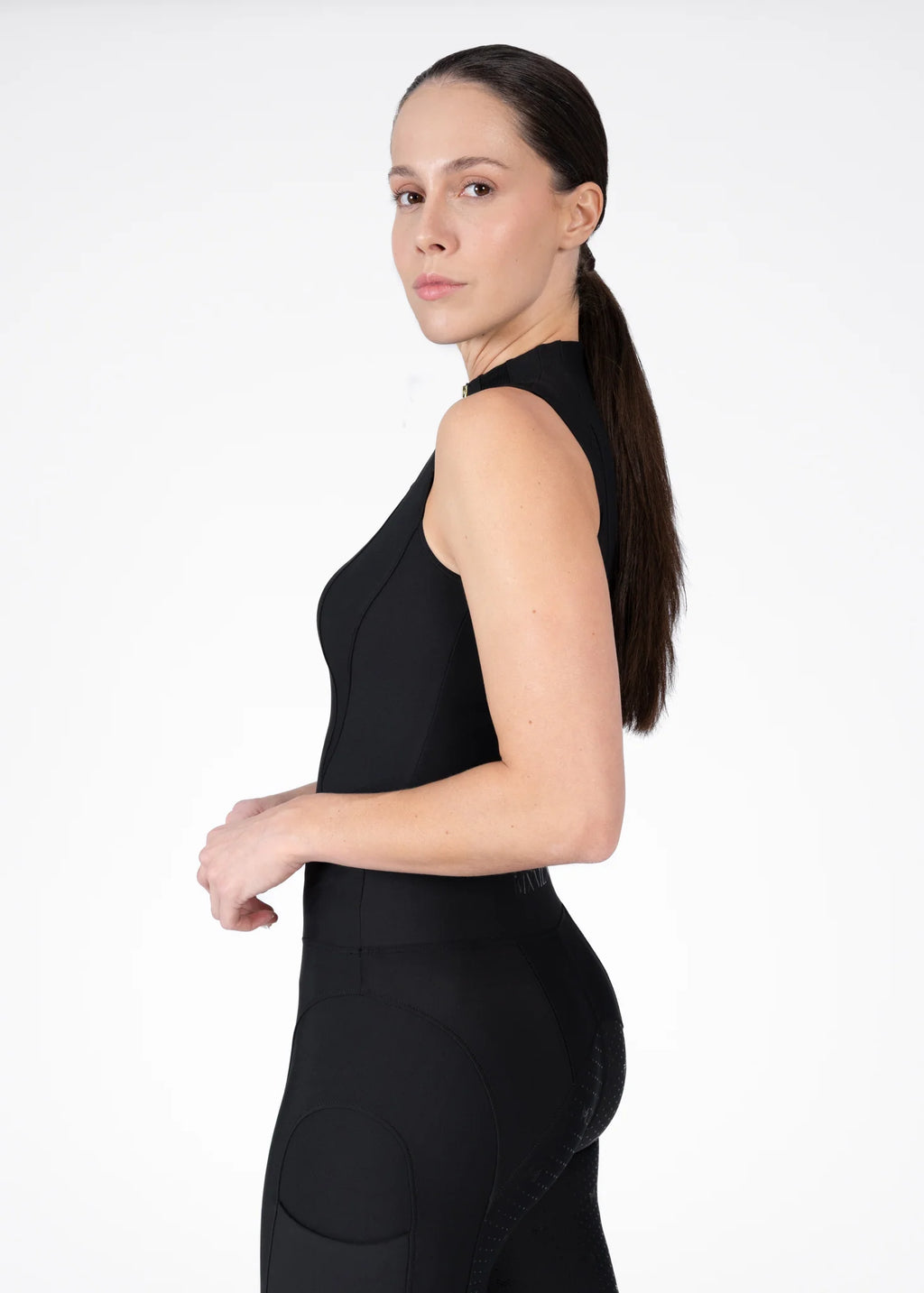 Frame Sleeveless Base Layer