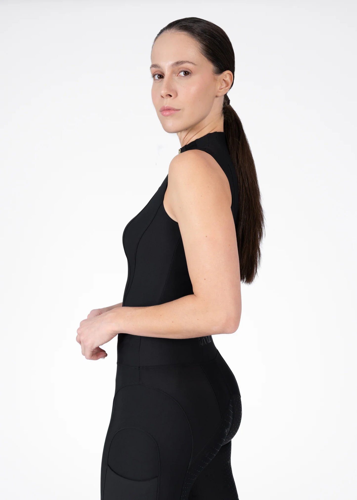 Frame Sleeveless Base Layer