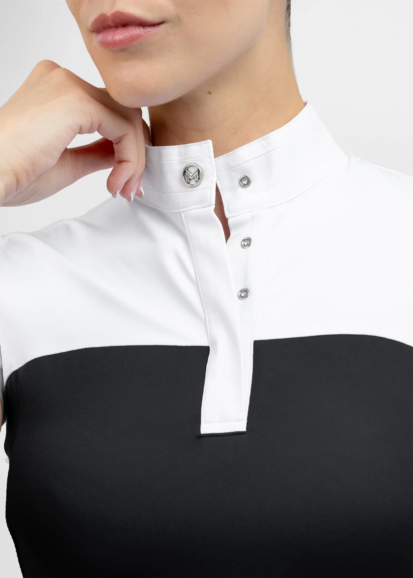 Era Short Sleeve Show Shirt