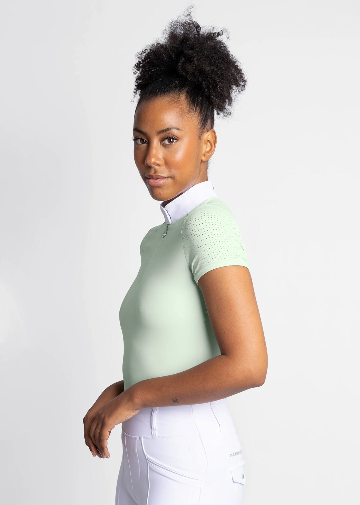 Air Short Sleeve Show Shirt