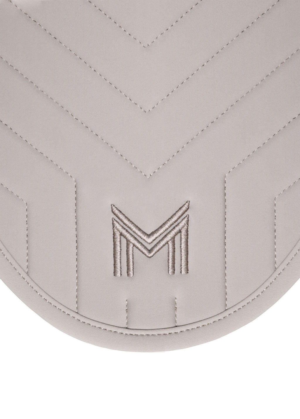 Delta Ear Bonnet (Exclusivo)