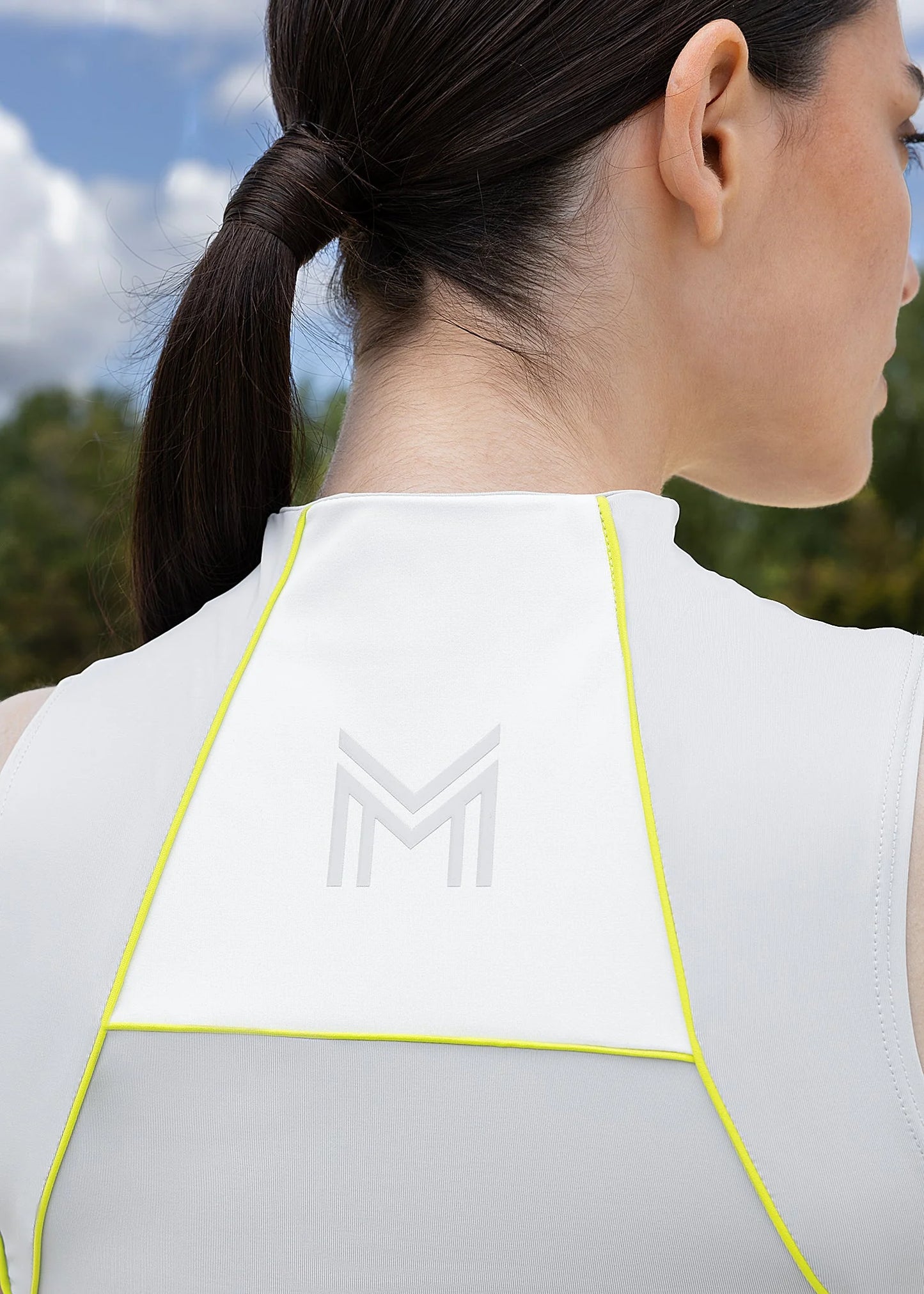 Contrast Sleeveless Base Layer