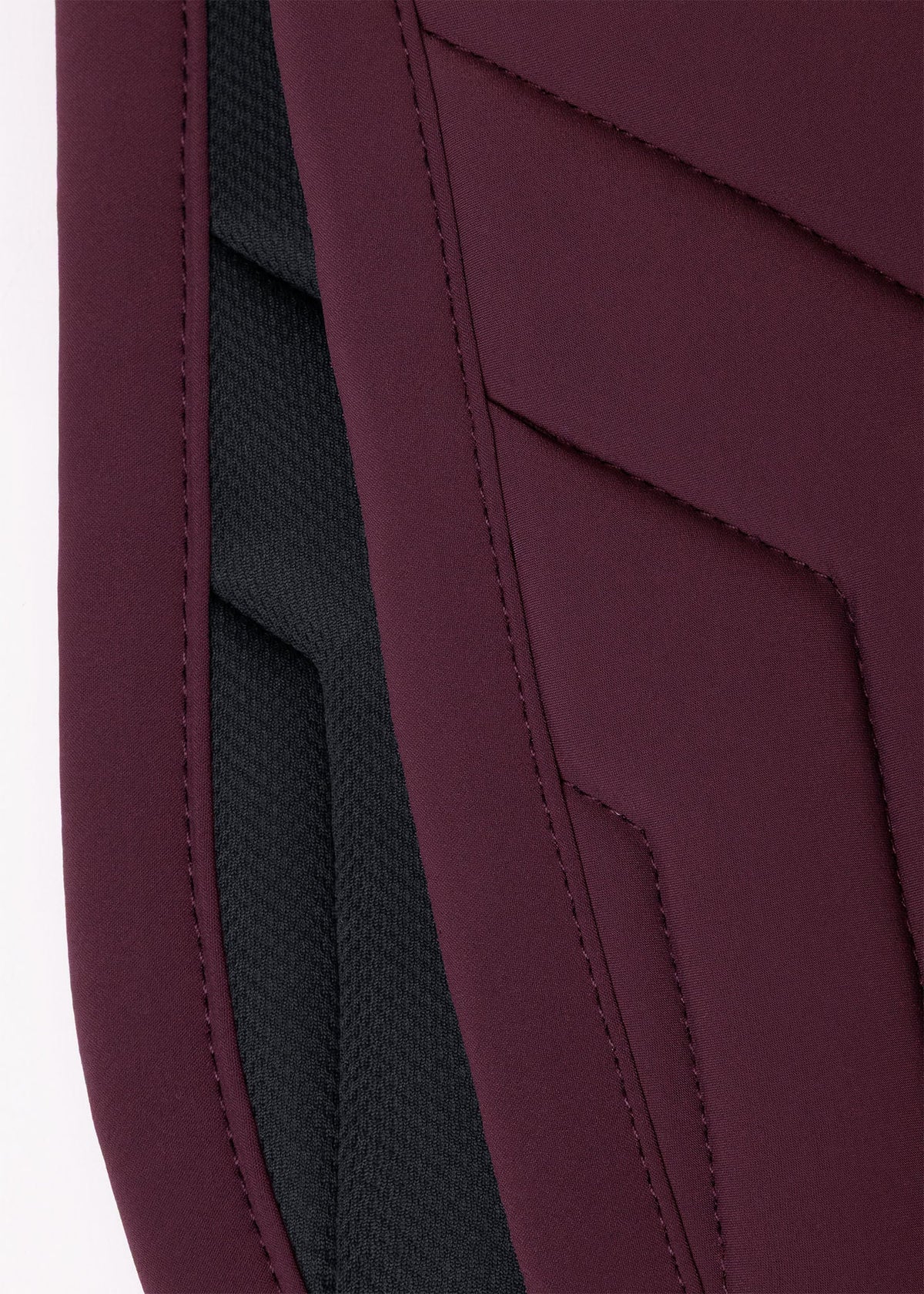 Delta Jumping Saddle Pad (Exclusivo)